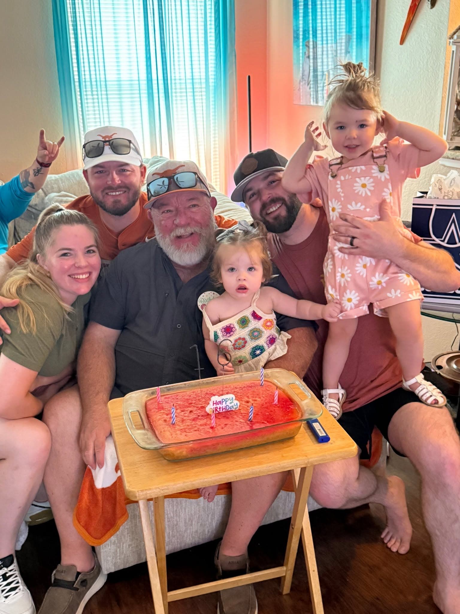 The real family behind LOOKAyou!
